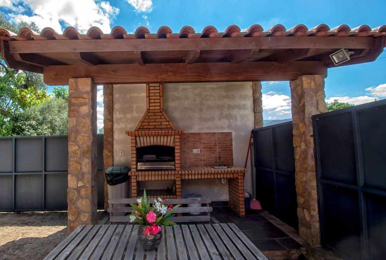 Casa Das Vinhas Camelias De Bastoturismo Rural سيلوريكو دي باستو المظهر الخارجي الصورة
