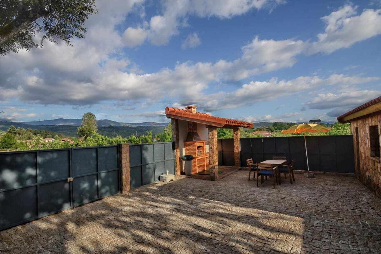 Casa Das Vinhas Camelias De Bastoturismo Rural سيلوريكو دي باستو المظهر الخارجي الصورة